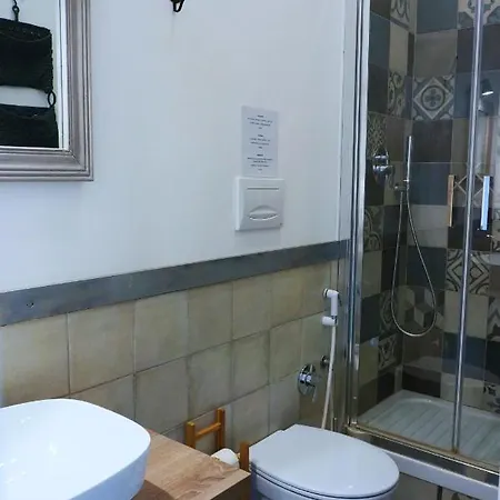 Gasthuis The Way San Giovanni 4*