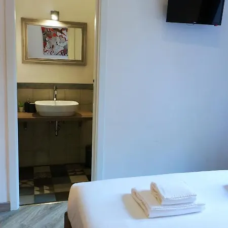 Gasthuis The Way San Giovanni 4*